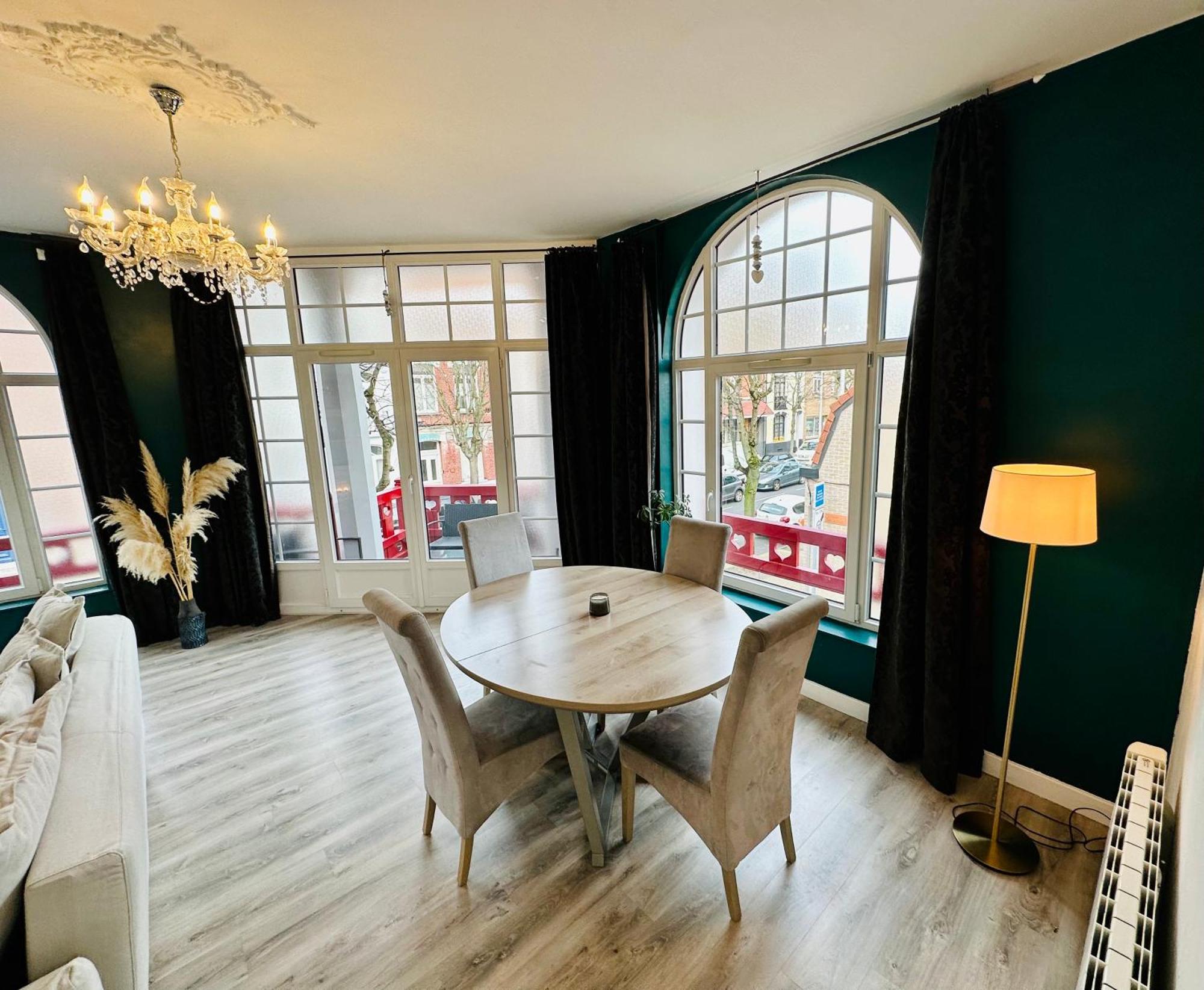 Appartement De Charme Avec Balcon - Villa Les Iris Dunkirk Екстериор снимка