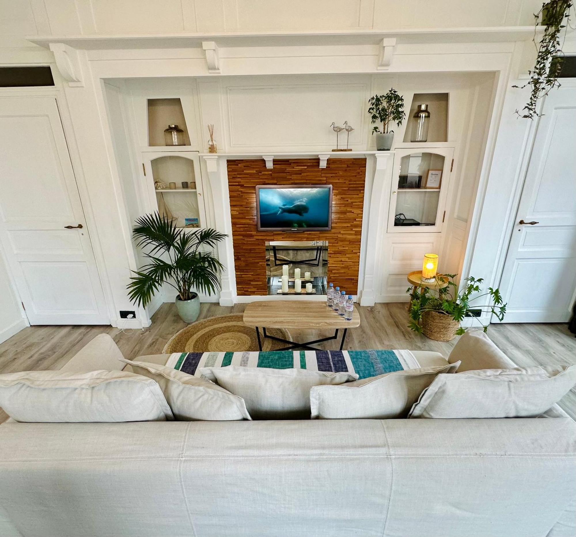 Appartement De Charme Avec Balcon - Villa Les Iris Dunkirk Екстериор снимка